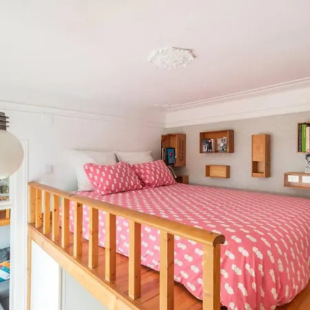 Say What Lisbon? — Street Art / Family